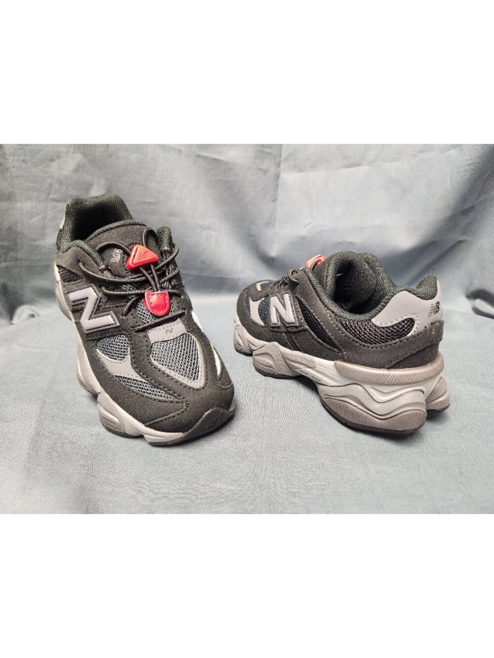 New Balance Toddlers 9060 Sneakers Slip On IV9060BK Black Size 6 NEW NO BOX!